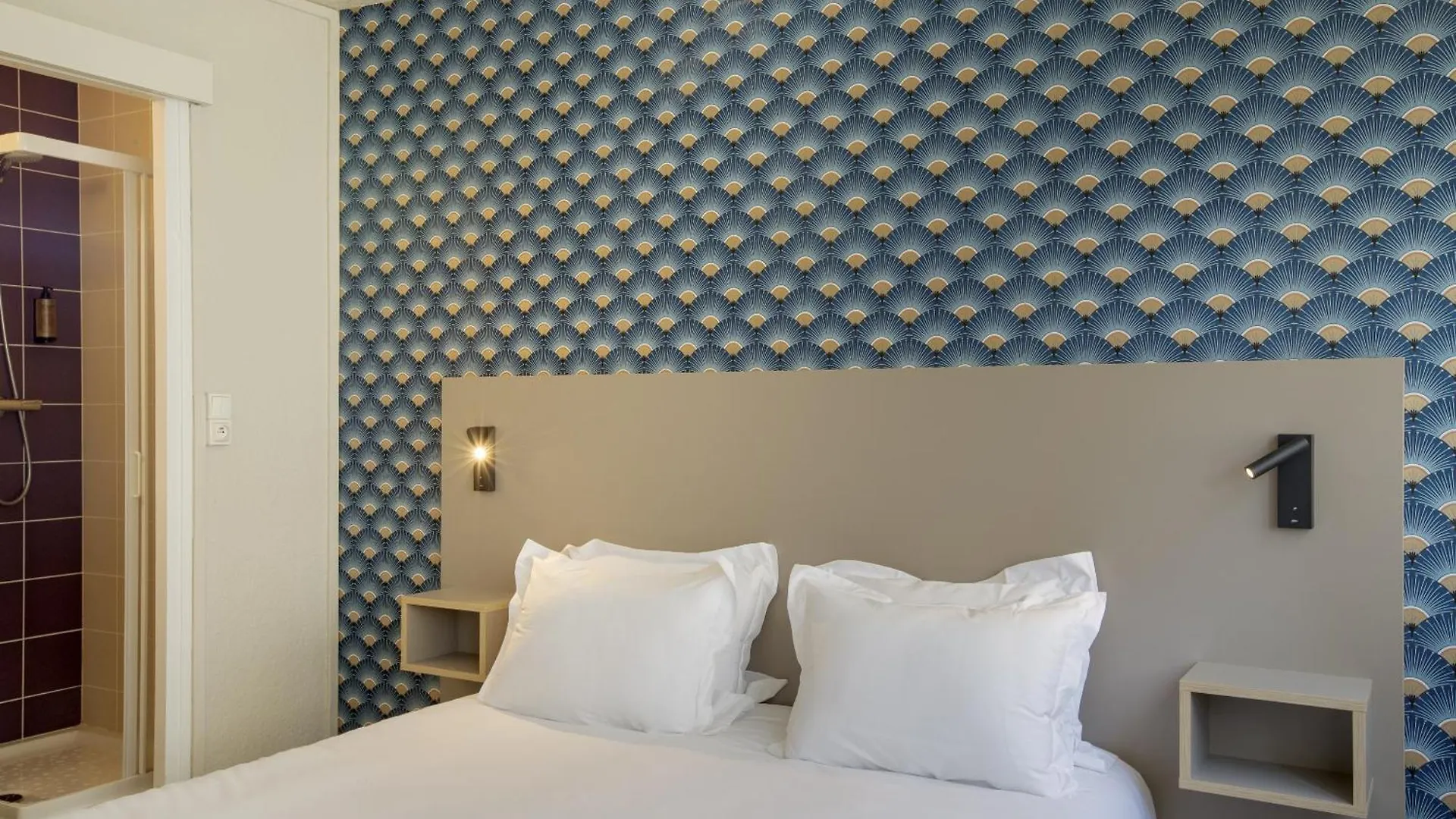 Gab House Hotel Bron 0*,